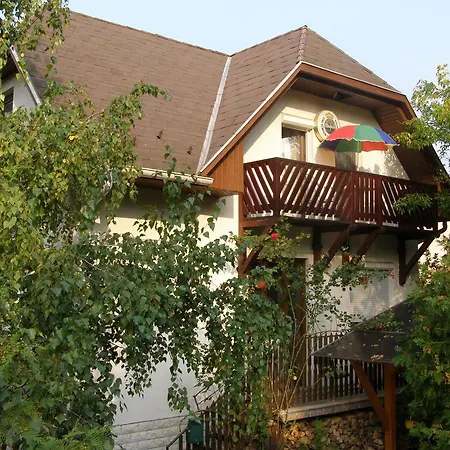 Apartament Nadas Apartmanhaz Keszthely